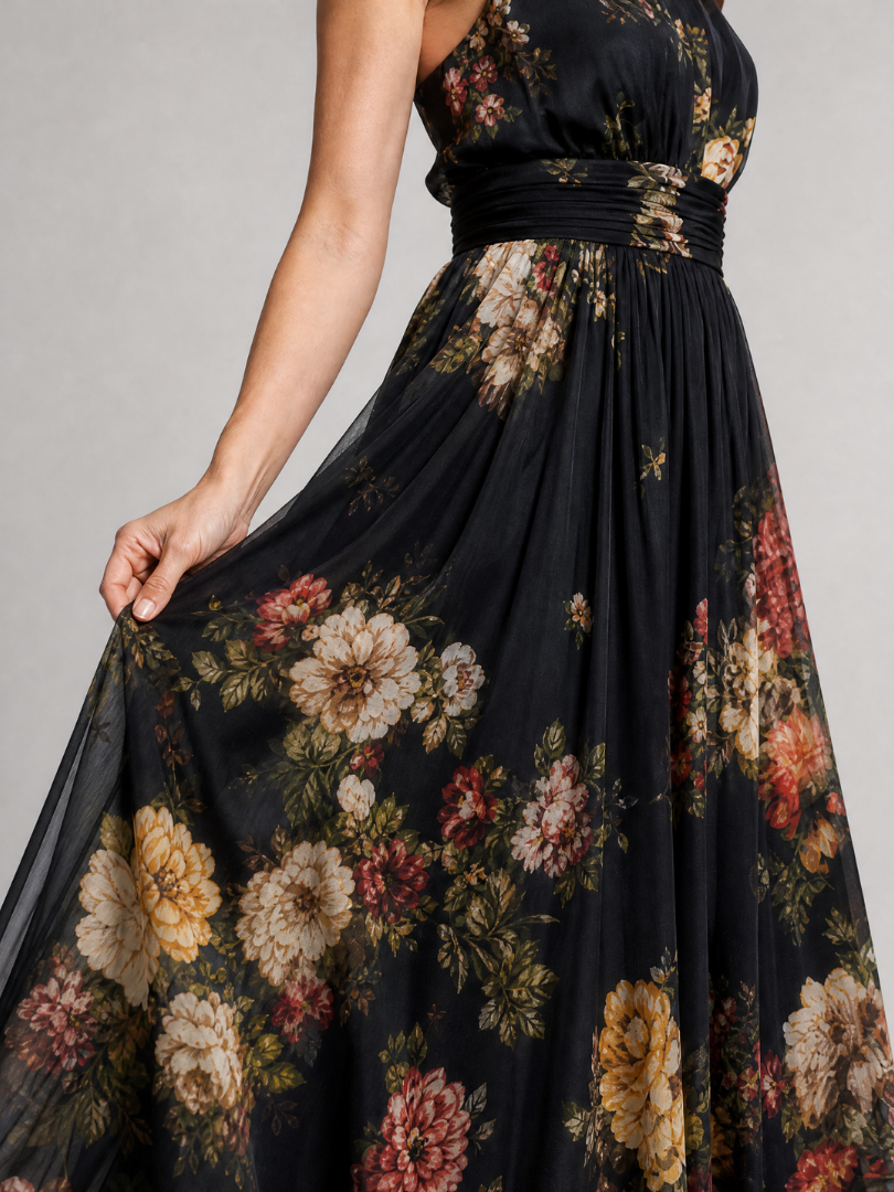 TEKLA | Flowers for a Wedding